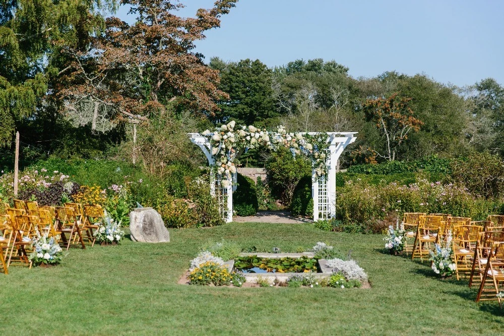 A Garden Wedding for Laurel and Chris