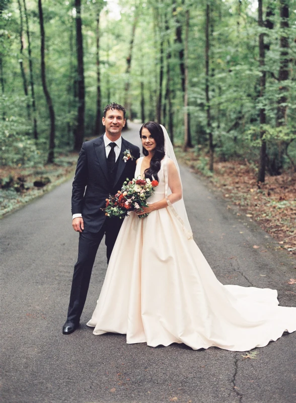 A Rustic Wedding for Elaina and Mike