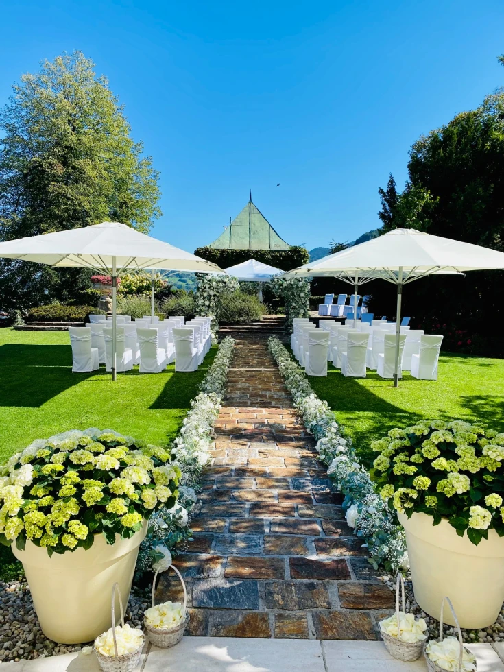 Elegant Weddings & Events by Melanie Grove