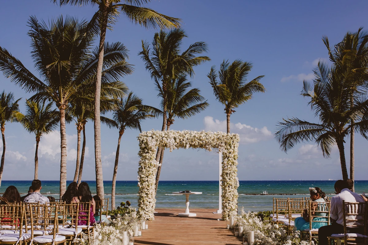 A Waterfront Wedding for Elizabeth and Jose