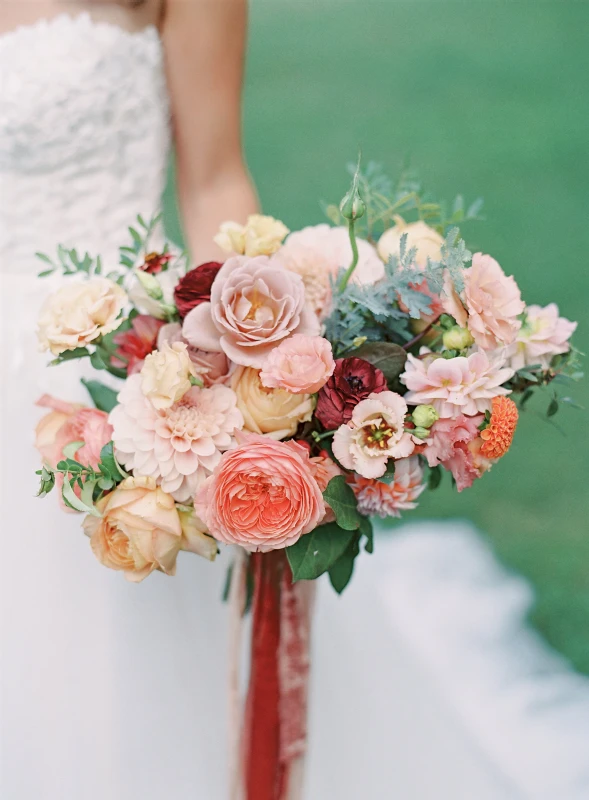 An Outdoor Wedding for Elizabeth and Timothy