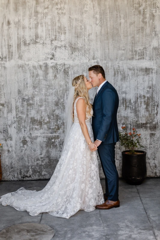 A Beach Wedding for Ellen and Jacob