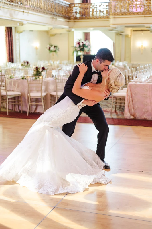 A Glam Wedding for Emily and Christopher