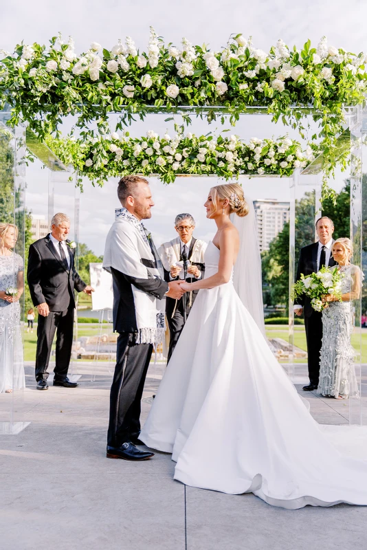 An Outdoor Wedding for Emily and Josh