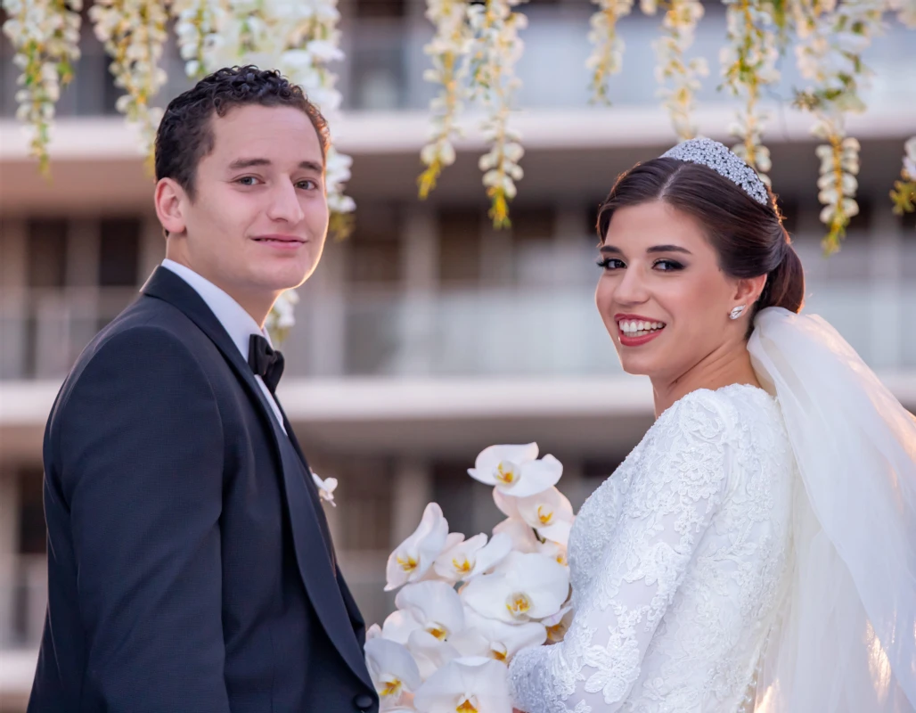 A Glam Wedding for Emily and Samuel