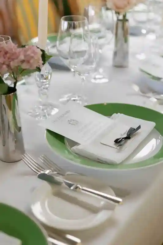 An Edgy Wedding for Emily and Simon