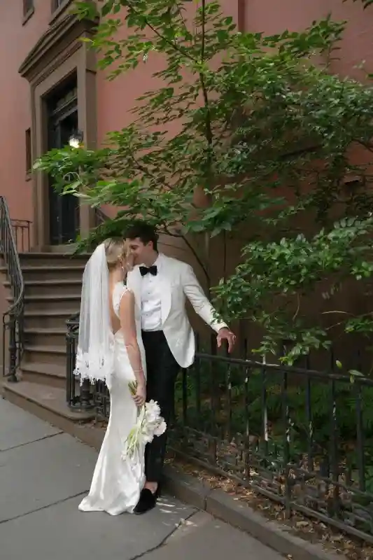 An Edgy Wedding for Emily and Simon