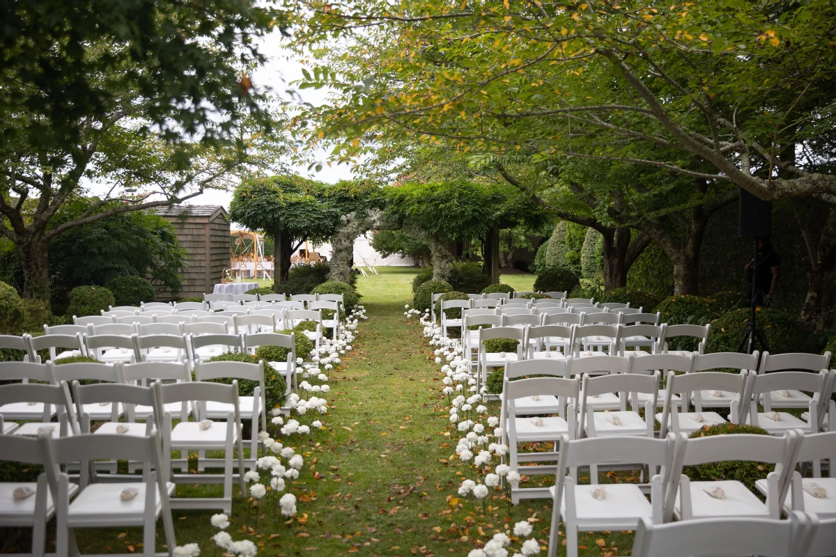 An Outdoor Wedding for Emily and Spencer