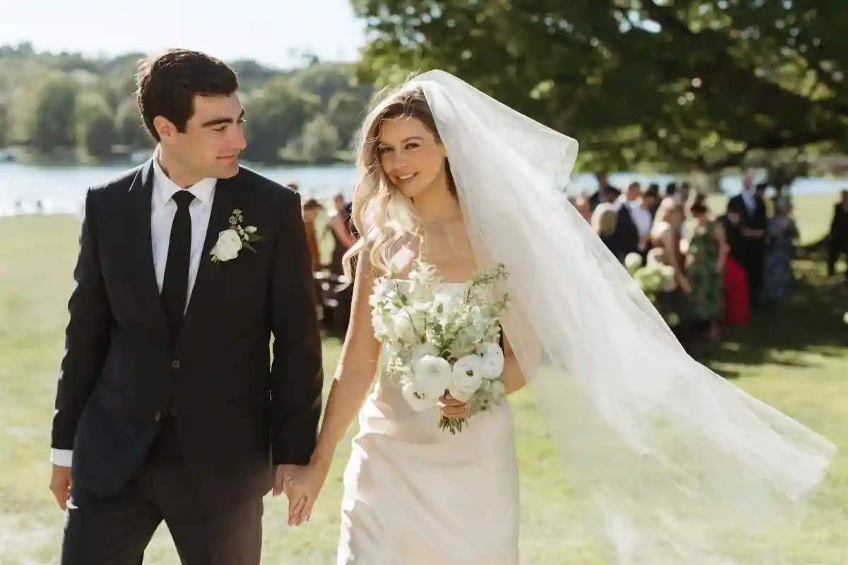 A Classic Wedding for Emma and Kyle