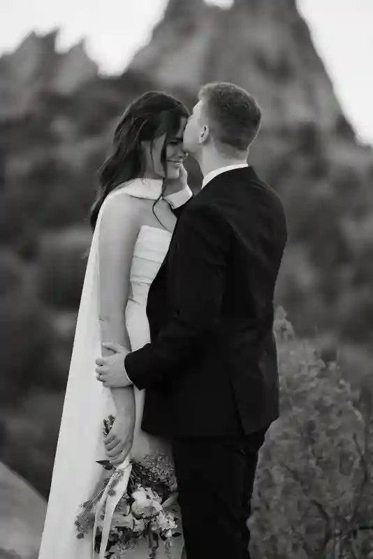 A Mountain Elopement for Emma and Luke