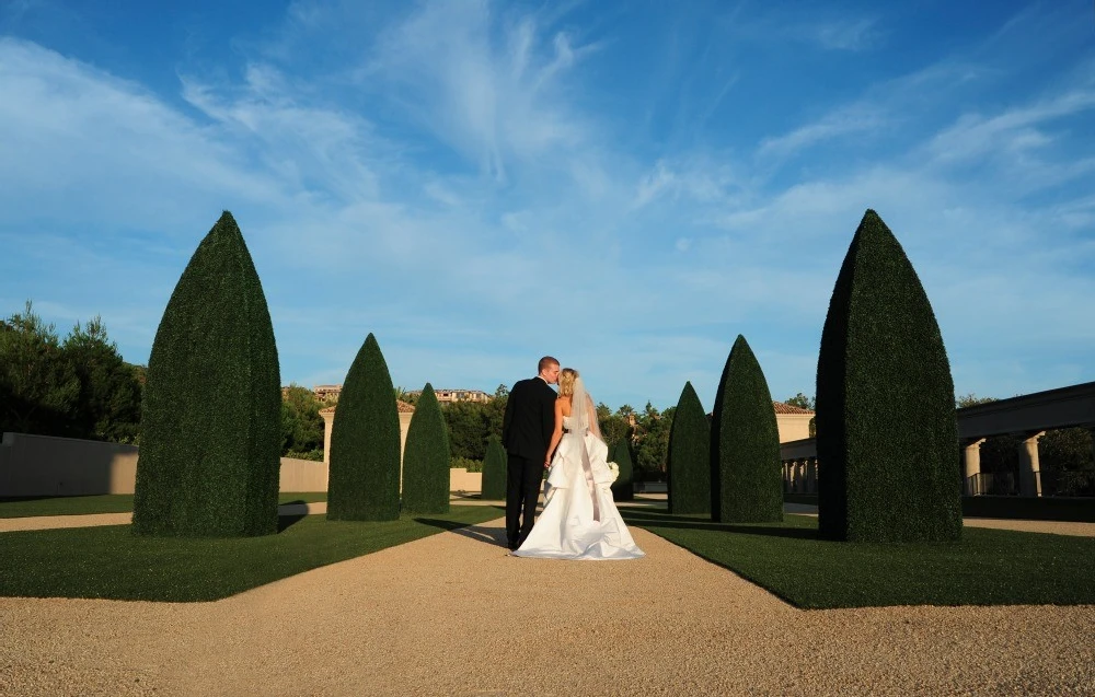 A Wedding for Julie and Garen