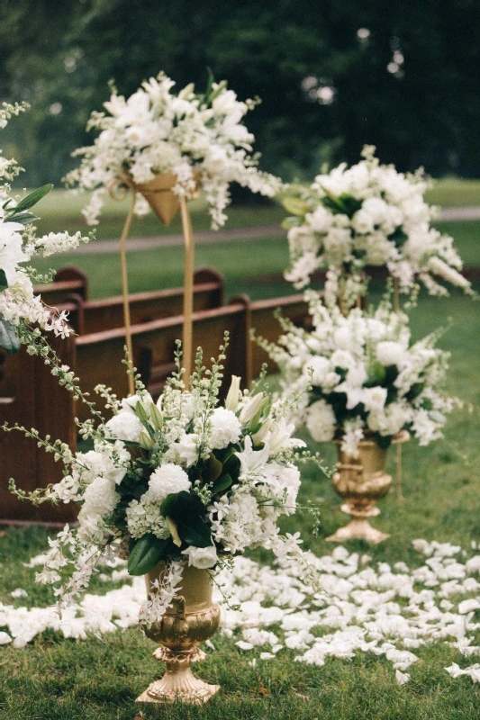 A Classic Wedding for Jennifer and Steven