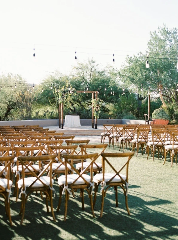 An Outdoor Wedding for Lynne and Eric