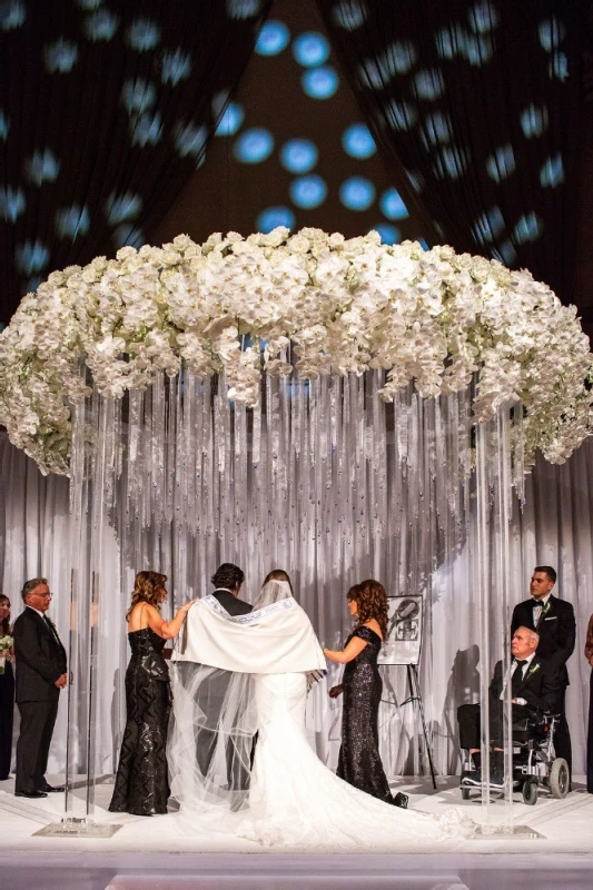 A Glam Wedding for Erica and Eric