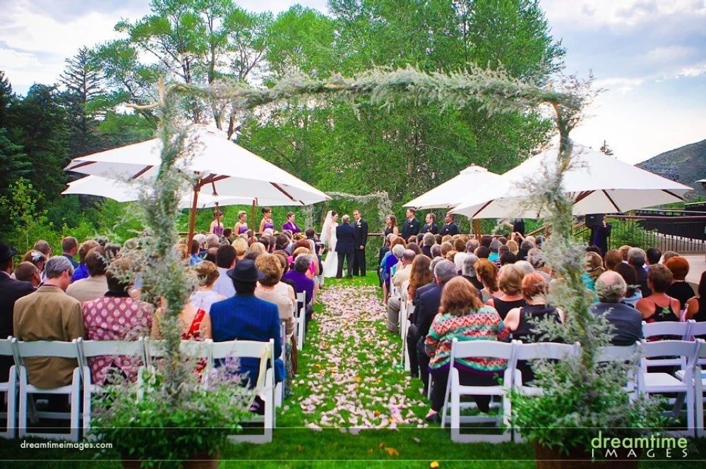 A Wedding for Molly and Luke