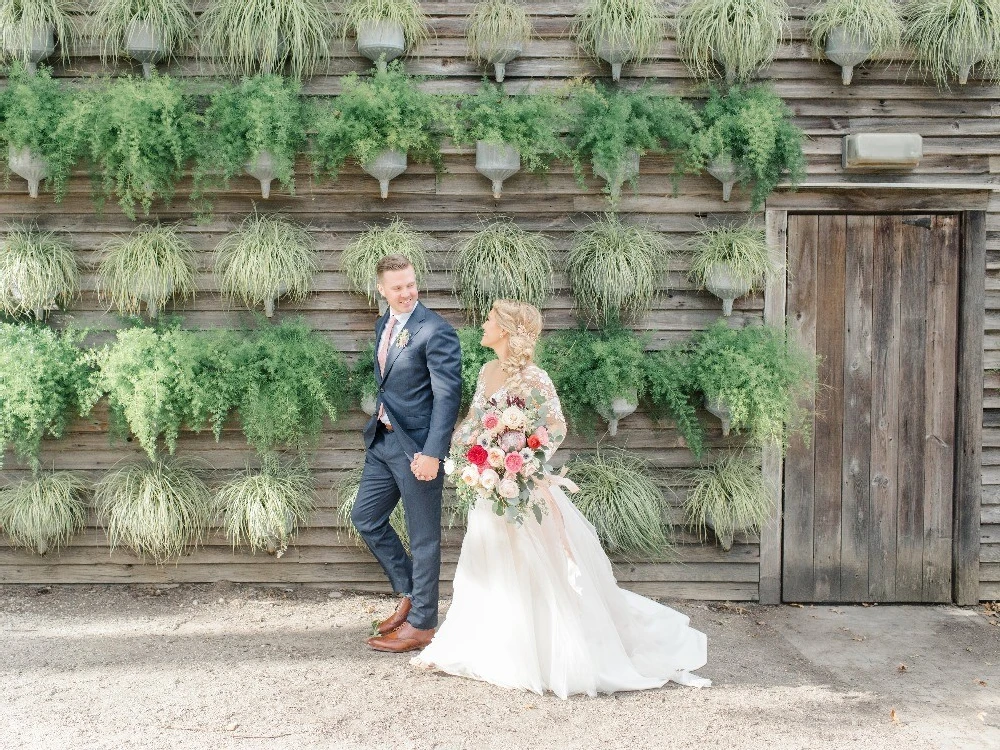 A Rustic Wedding for Christina and Jeff