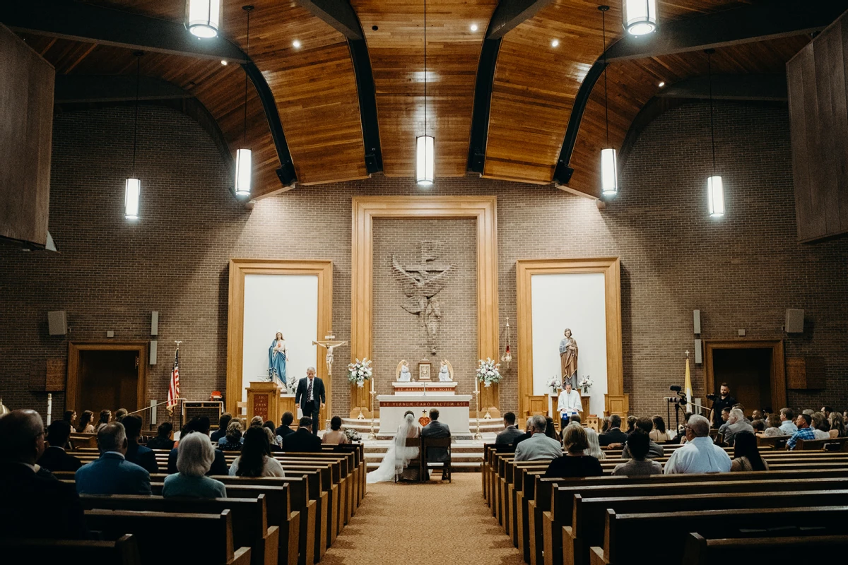 A Rustic Wedding for Hanna and Jacob