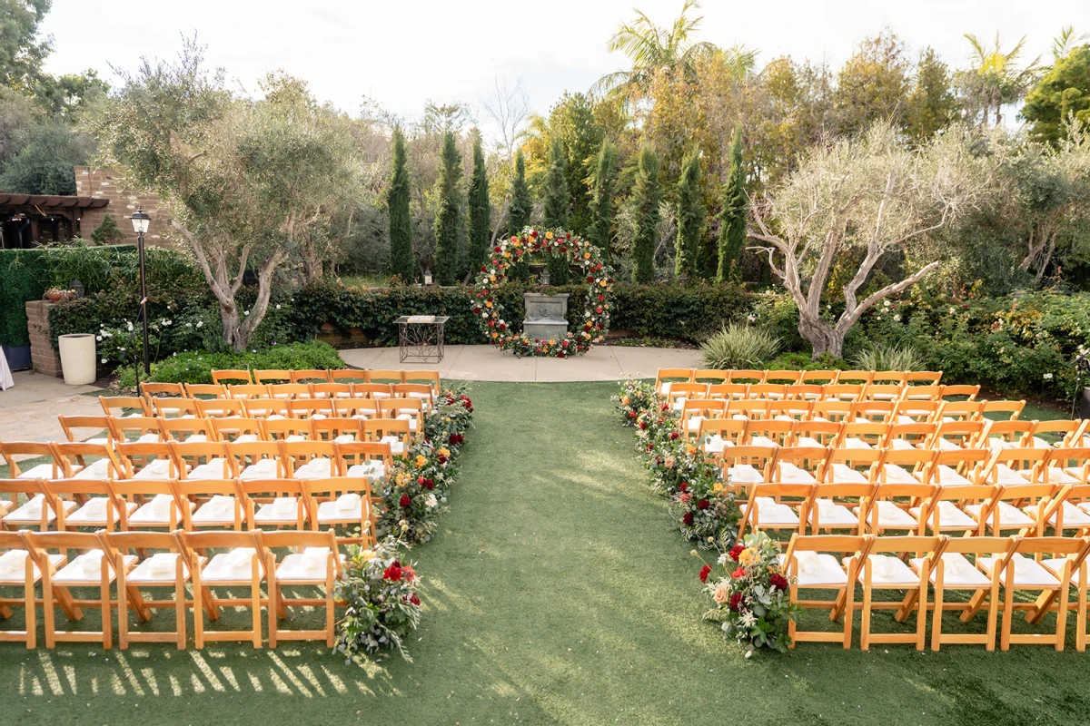 A Classic Wedding for Hannah and Ben 