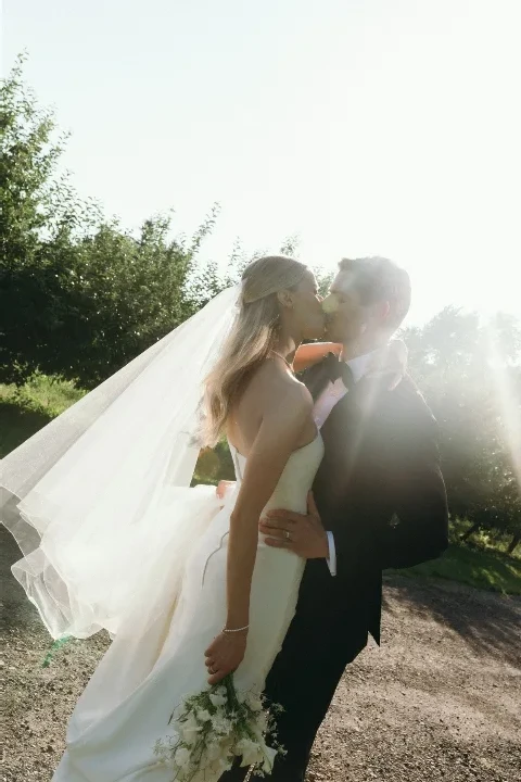 A Wildflower Wedding for Hélène and Alexandre