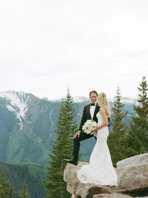 A Mountain Wedding for Holland and James