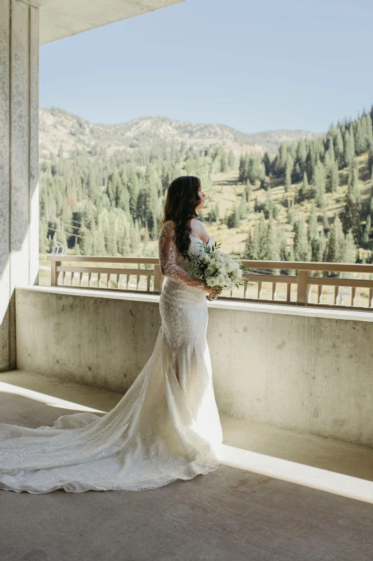 A Mountain Wedding for Holly and Rob