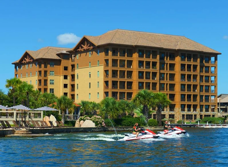 Horseshoe Bay Resort