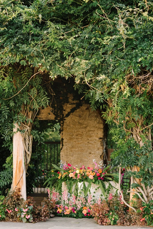 An Elopement for Ivy and Tom