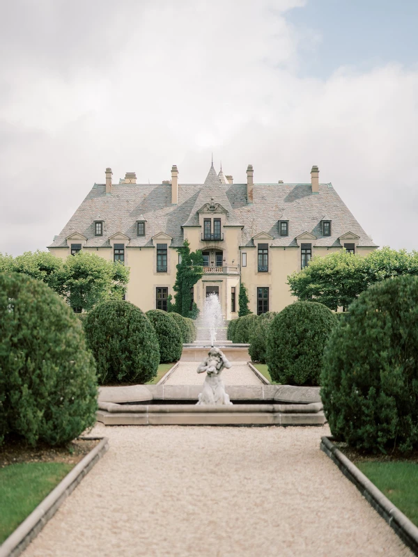 A Garden Wedding for Jennifer and George