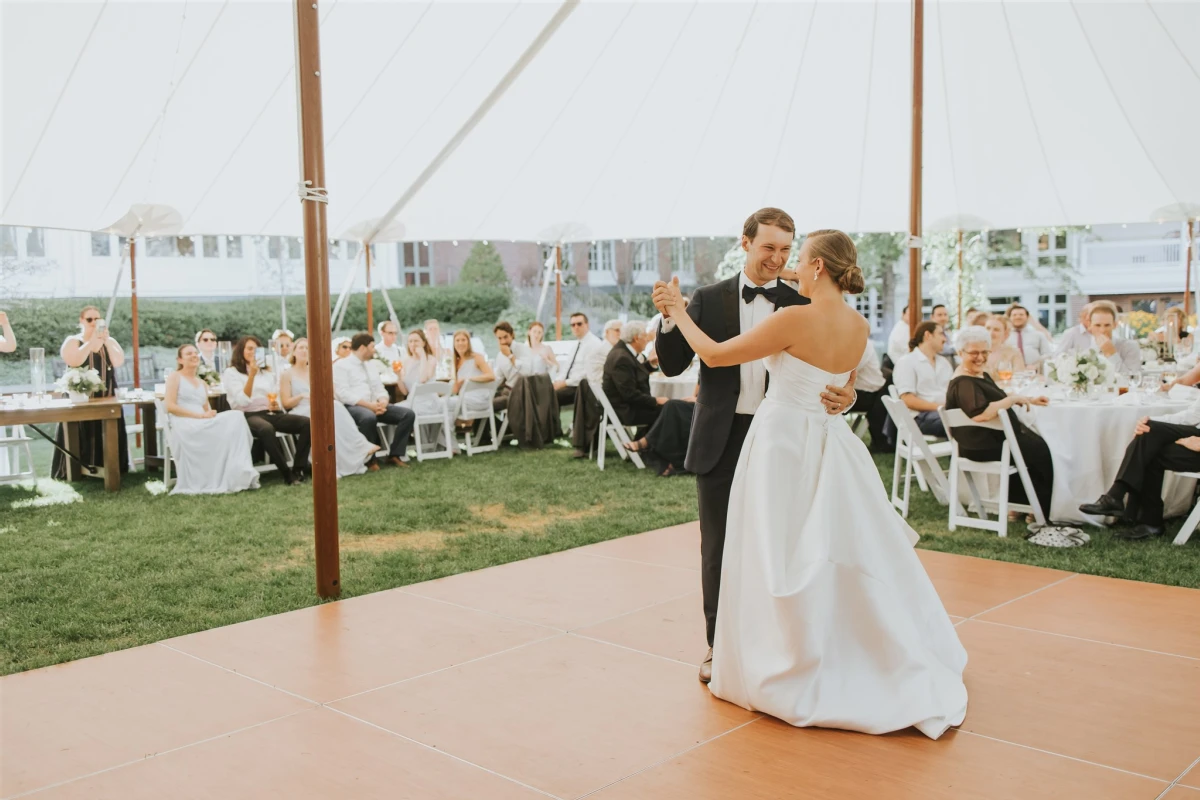 An Outdoor Wedding for Jordan and Dan