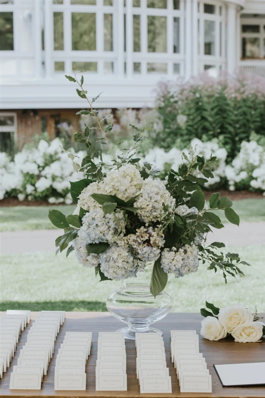 An Outdoor Wedding for Jordan and Dan