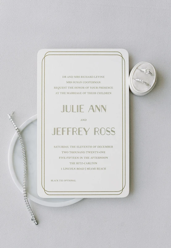 A Glam Wedding for Julie and Jeff