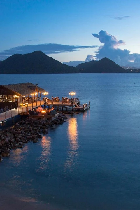 Kaitlyn - Travel Agent