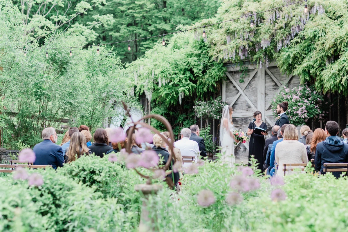 A Rustic Wedding for Kelly and Rich