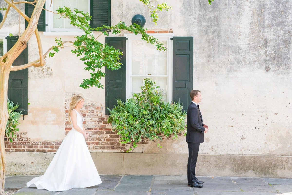 A Classic Wedding for Kenzie and Dan