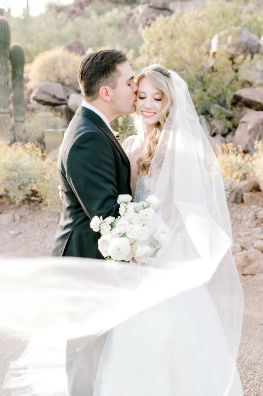 A Glam Wedding for Kristine and Jordan 