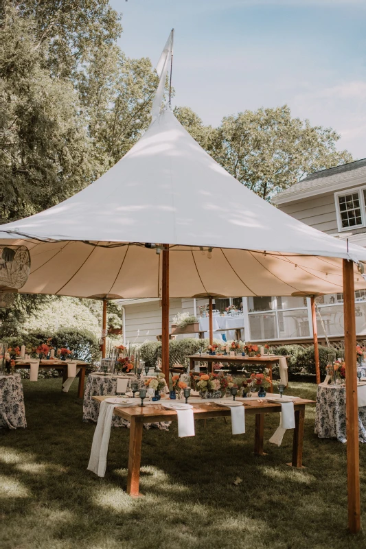 An Outdoor Wedding for Laura and Alex