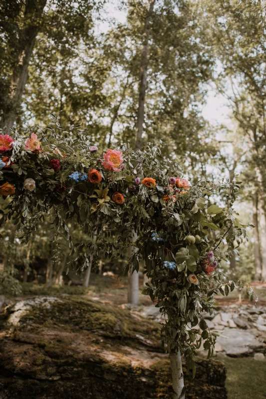 An Outdoor Wedding for Laura and Alex