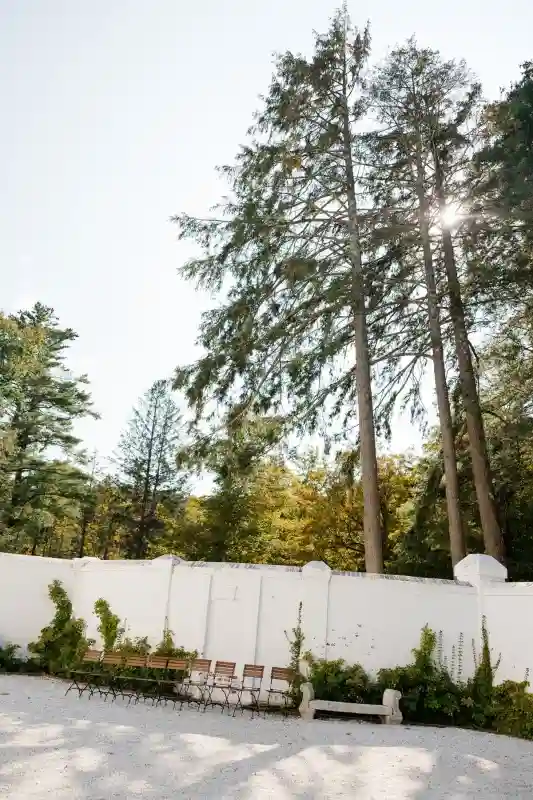 Organic Elegance in New England