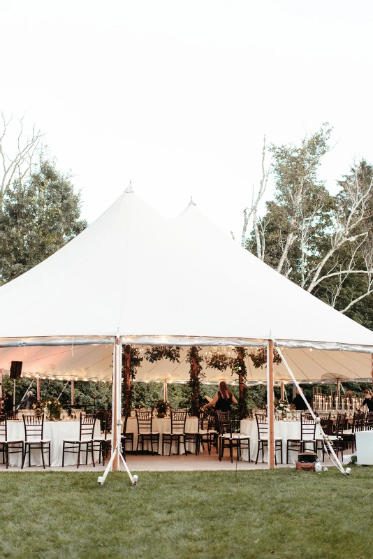 A Rustic Wedding for Lauren and Aaron