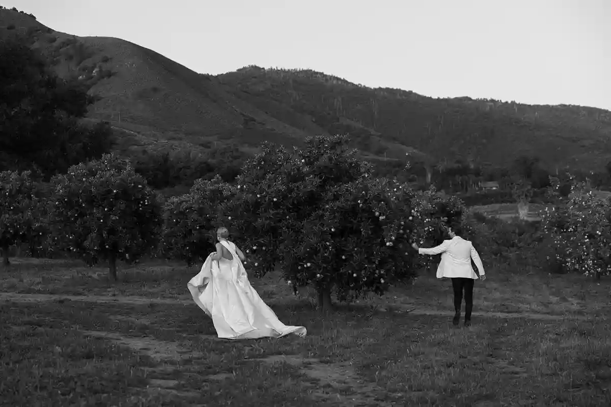 A Timeless Wedding for Leah and Kolton
