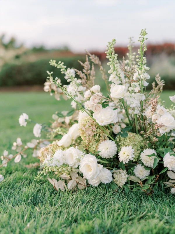 A Classic Wedding for Leslie and Ricardo