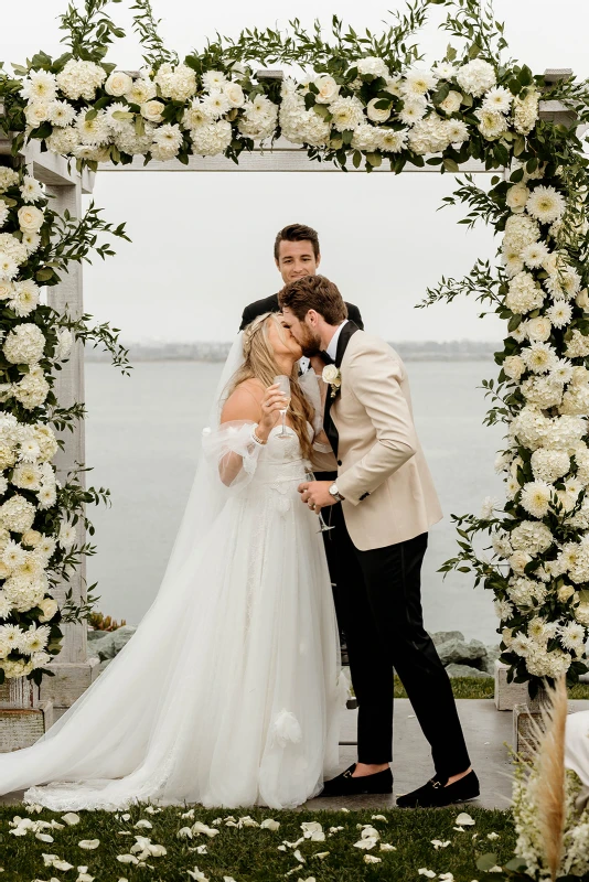 A Waterfront Wedding for Lexie and Thatcher