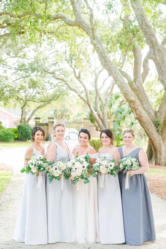 A Waterfront Wedding for Lindsay and Allen