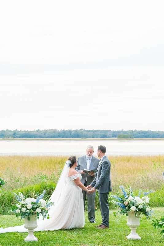 A Waterfront Wedding for Lindsay and Allen