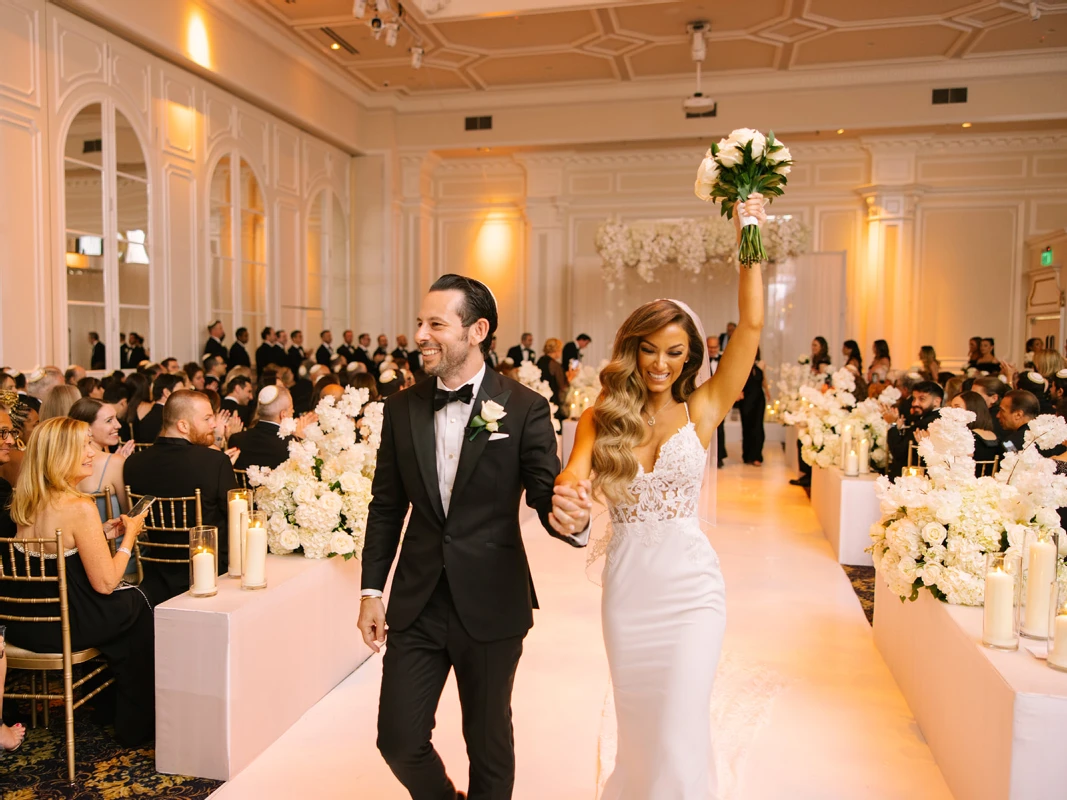 A Glam Wedding for Lindsey and Adam