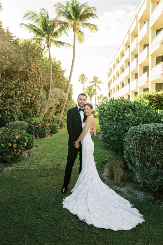 A Waterfront Wedding for Lindsey and Steven