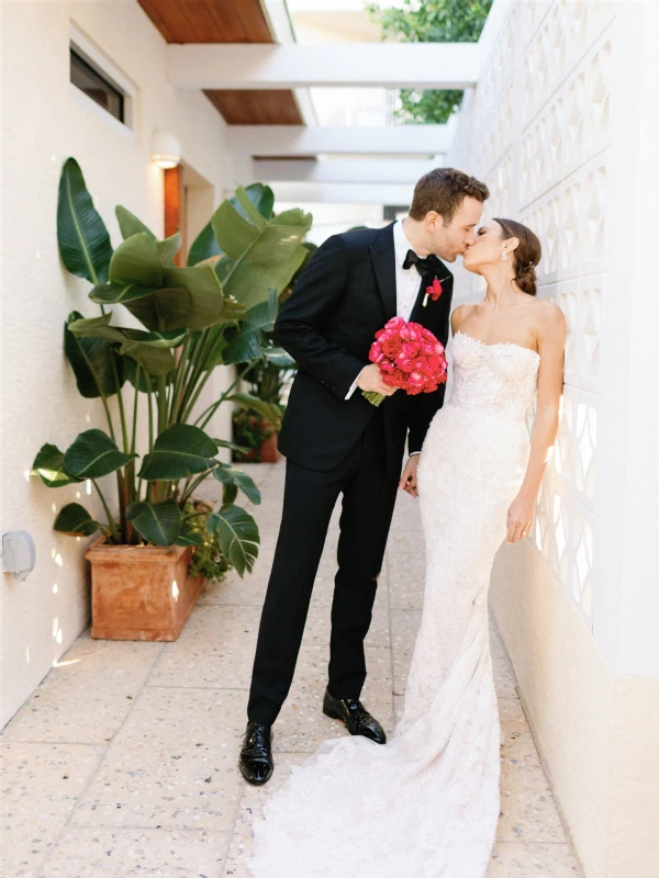 A Waterfront Wedding for Lindsey and Steven