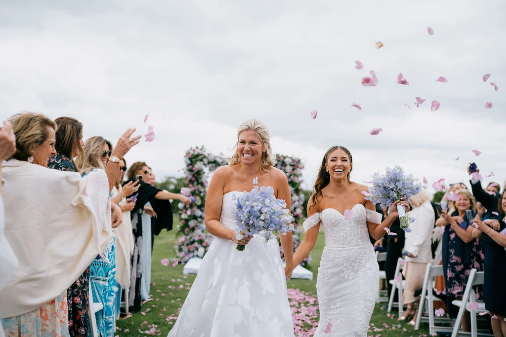 A Classic Wedding for Lisa and Alexandra