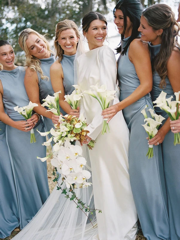 An Outdoor Wedding for Lizzie and Preston