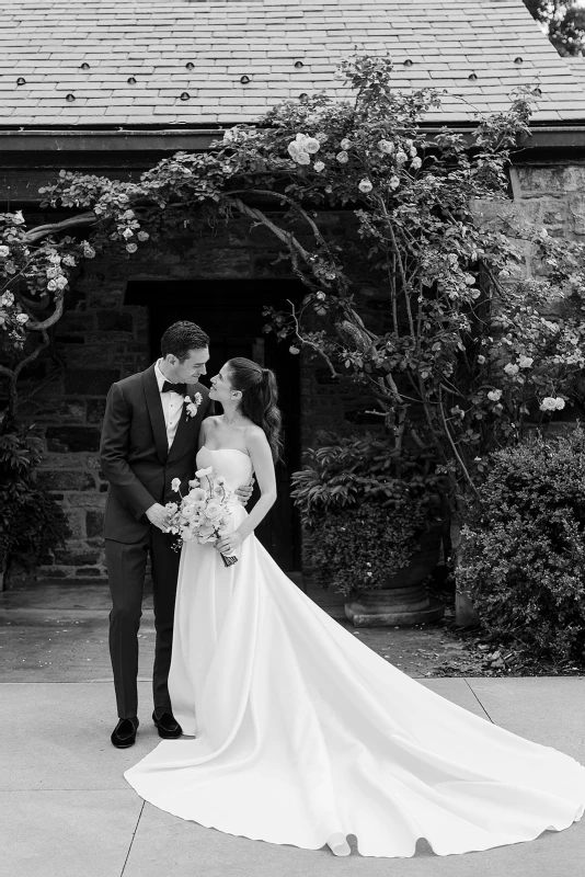 A Classic Wedding for Lucie and Tom